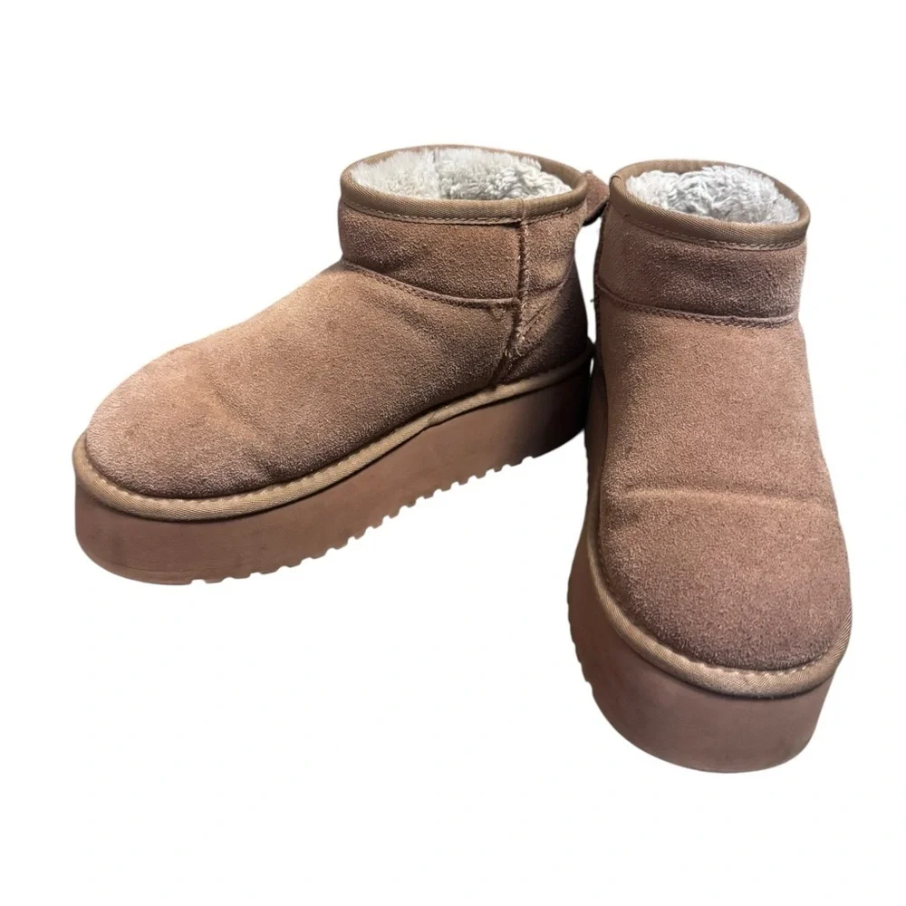 PROJECT CLOUD Suede Women’s Classic Mini Platform Lined Boots Cozy SZ 8.5 Taupe
